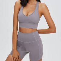 High Impact Sports Bra and Side Phone Pockets Shorts Womens 2 Pieces Summer Yoga Wear Grey